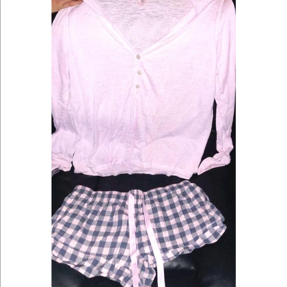 Victoria’s Secret sleep set